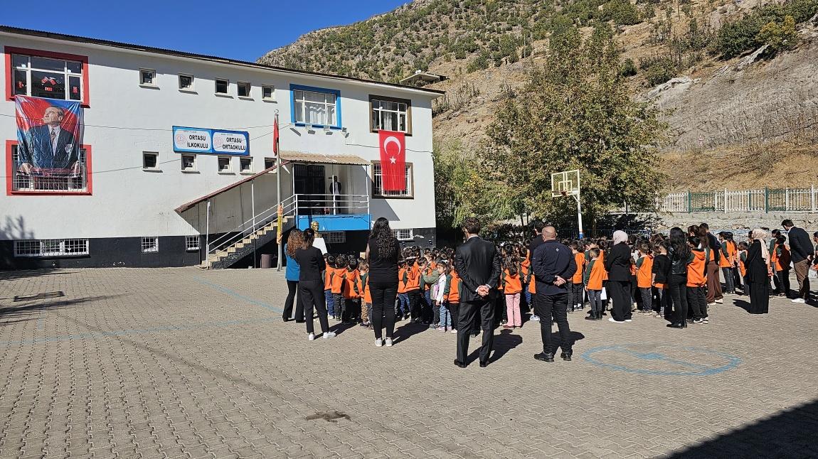 Cumhuriyet Coşkusu Her Yerde! 29 Ekim Coşkuyla Kutlandı